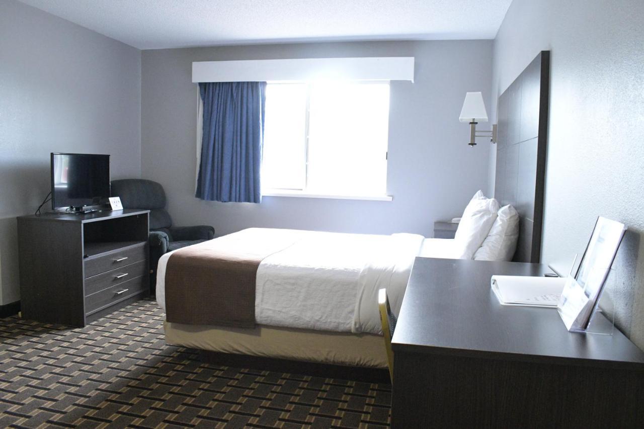 Adams Inn And Suites Kültér fotó