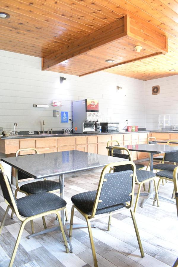 Adams Inn And Suites Kültér fotó