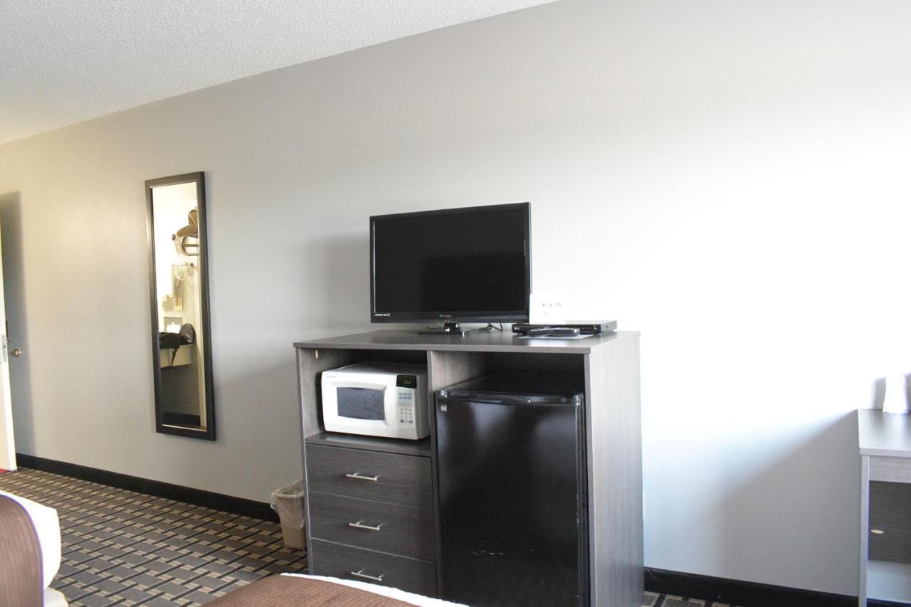 Adams Inn And Suites Kültér fotó