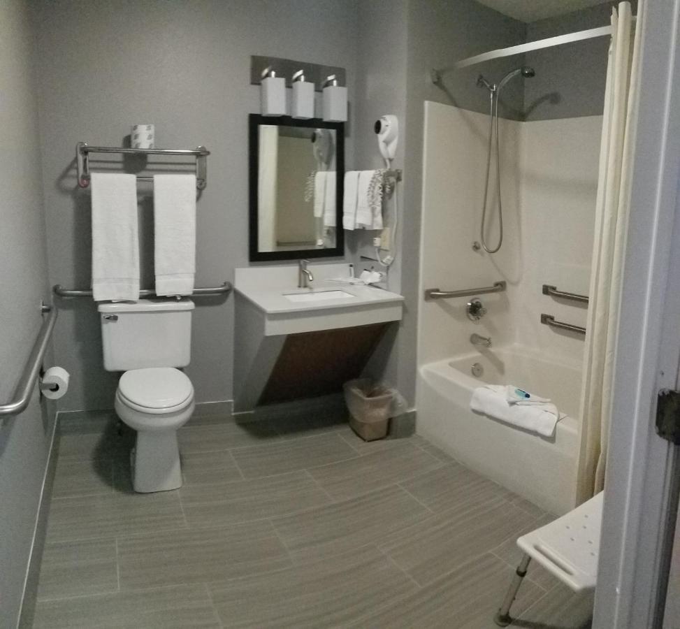 Adams Inn And Suites Kültér fotó