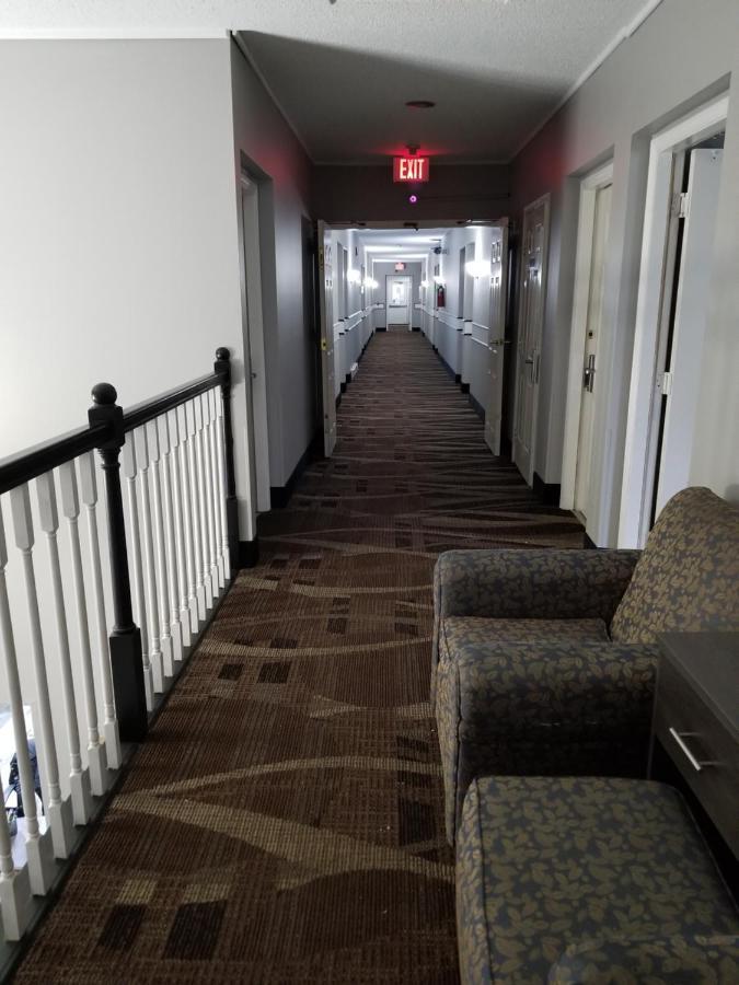 Adams Inn And Suites Kültér fotó